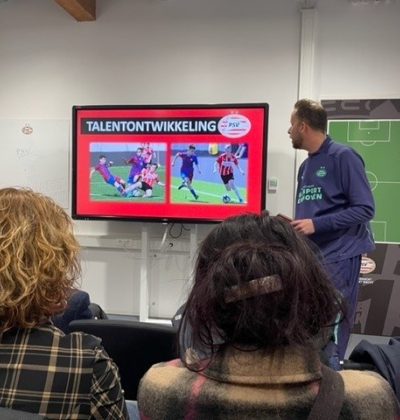 VB Academy - Bedrijfsbezoek PSV Eindhoven 01