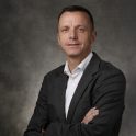 Portretfoto van Sander van Doorn, Directeur bij Huybregts Relou