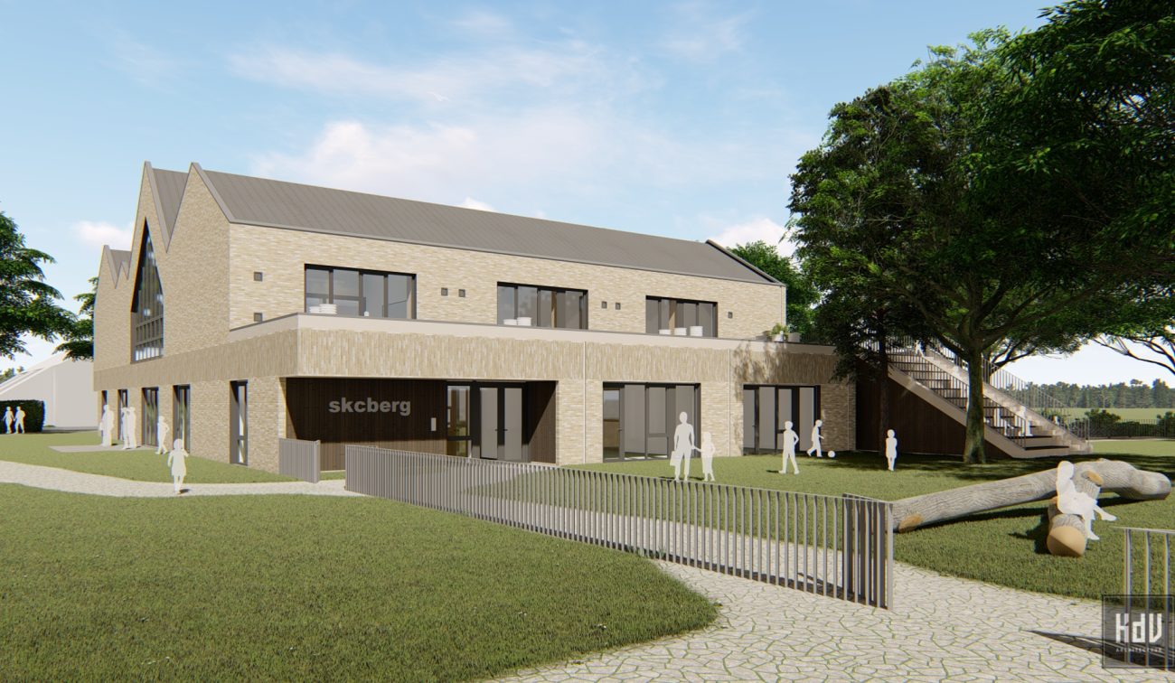 Impressie SKC Berg en Terblijt: paviljoenachtig schoolgebouw met dakterrastrap en houten speelelementen