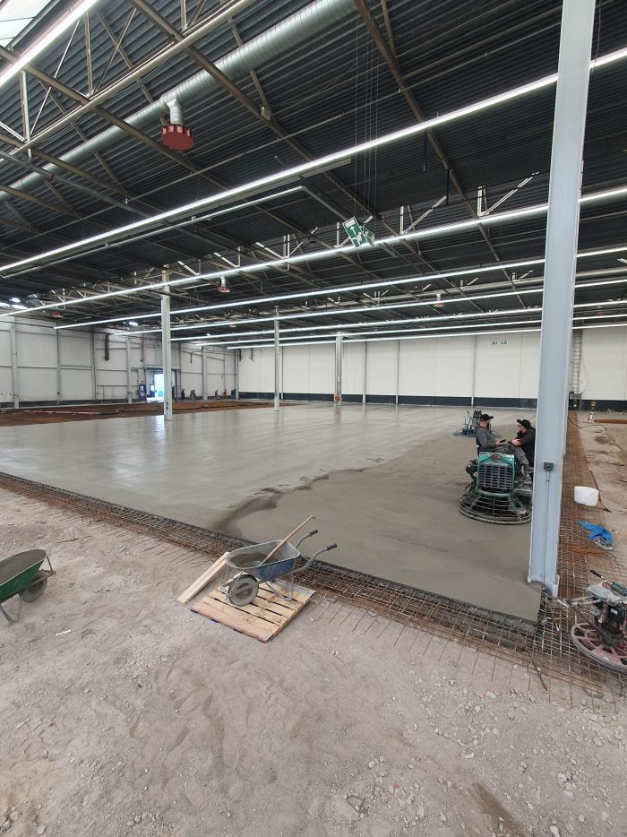 HR Renovatie betonvloer hal A50 DAF Eindhoven 04